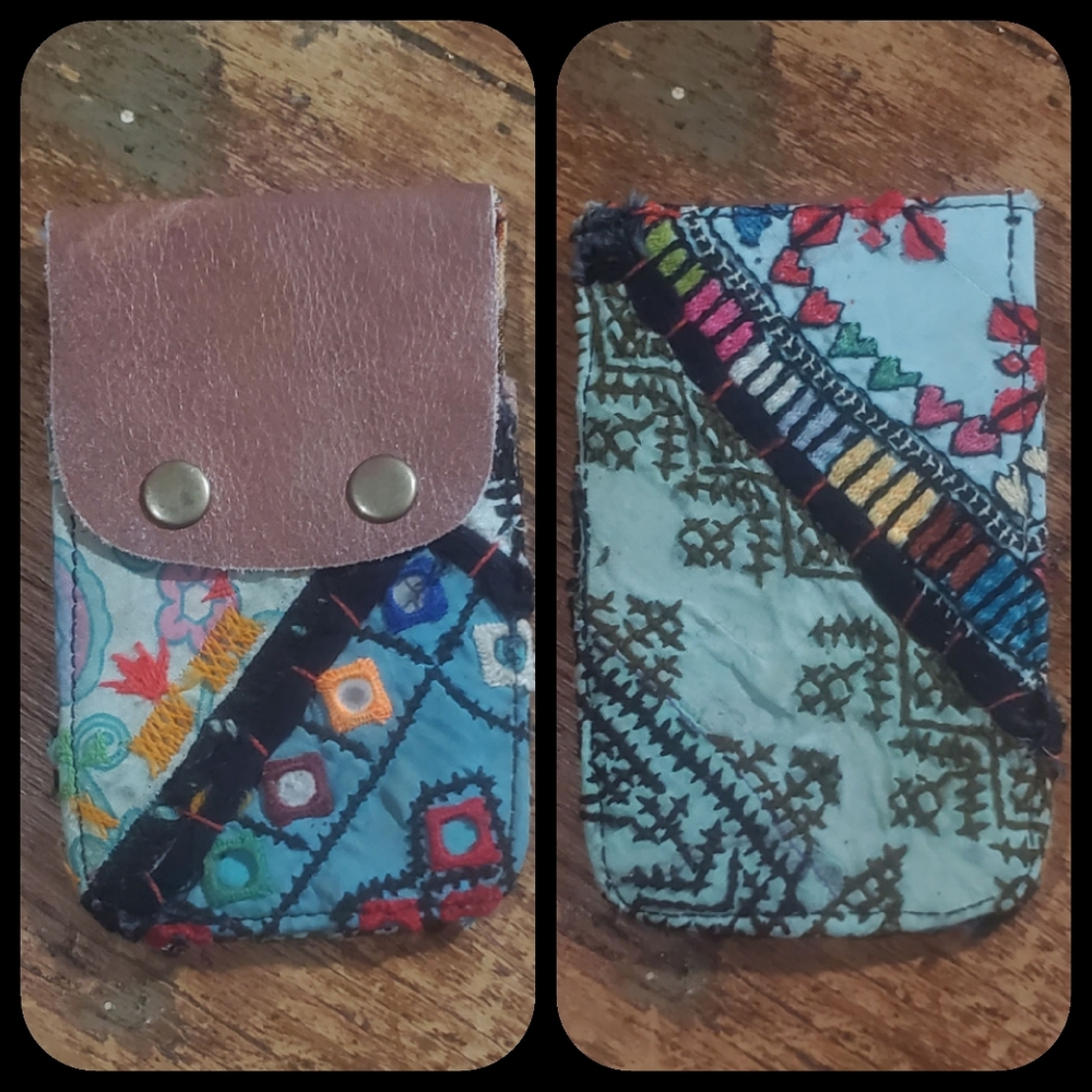 🪬🍄 Free People Boho Embroidered Repurposed vtg banjara hippie Wallet card case
